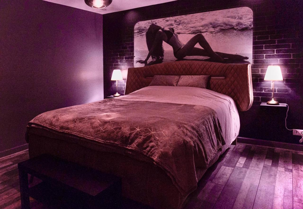 Suite Avec Jacuzzi Et Sauna Privee Evreux Exterior photo